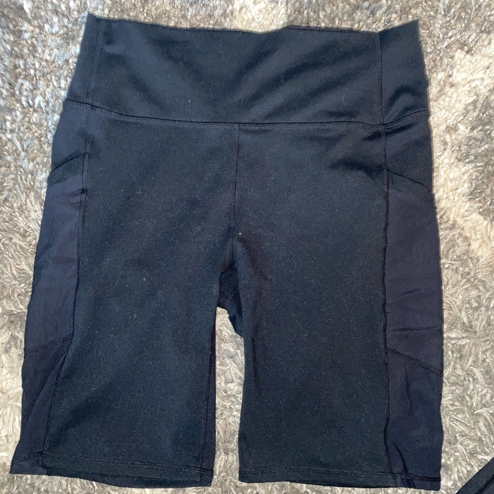 High waisted bike shorts